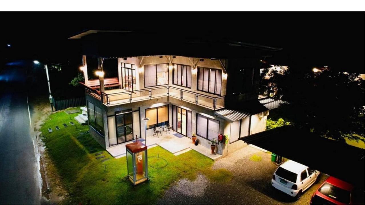 บ้านต้นไม้โฮมสเตย์อุทัยธานี Ngoại thất bức ảnh