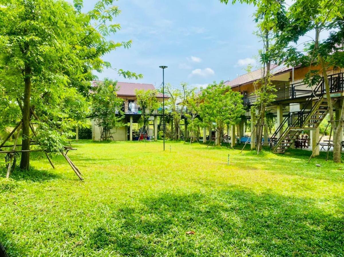 บ้านต้นไม้โฮมสเตย์อุทัยธานี Ngoại thất bức ảnh
